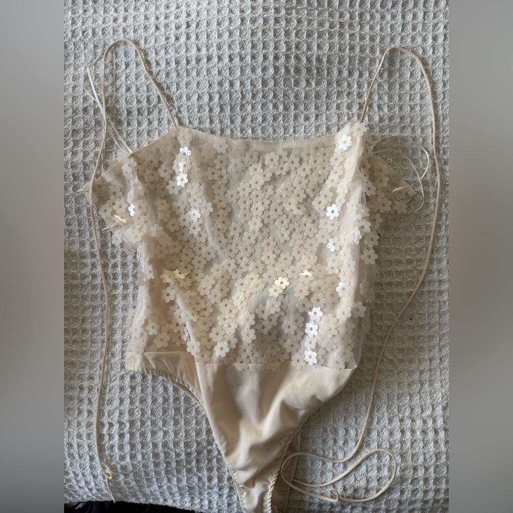 Zara Cream Floral Sequin Bodysuit